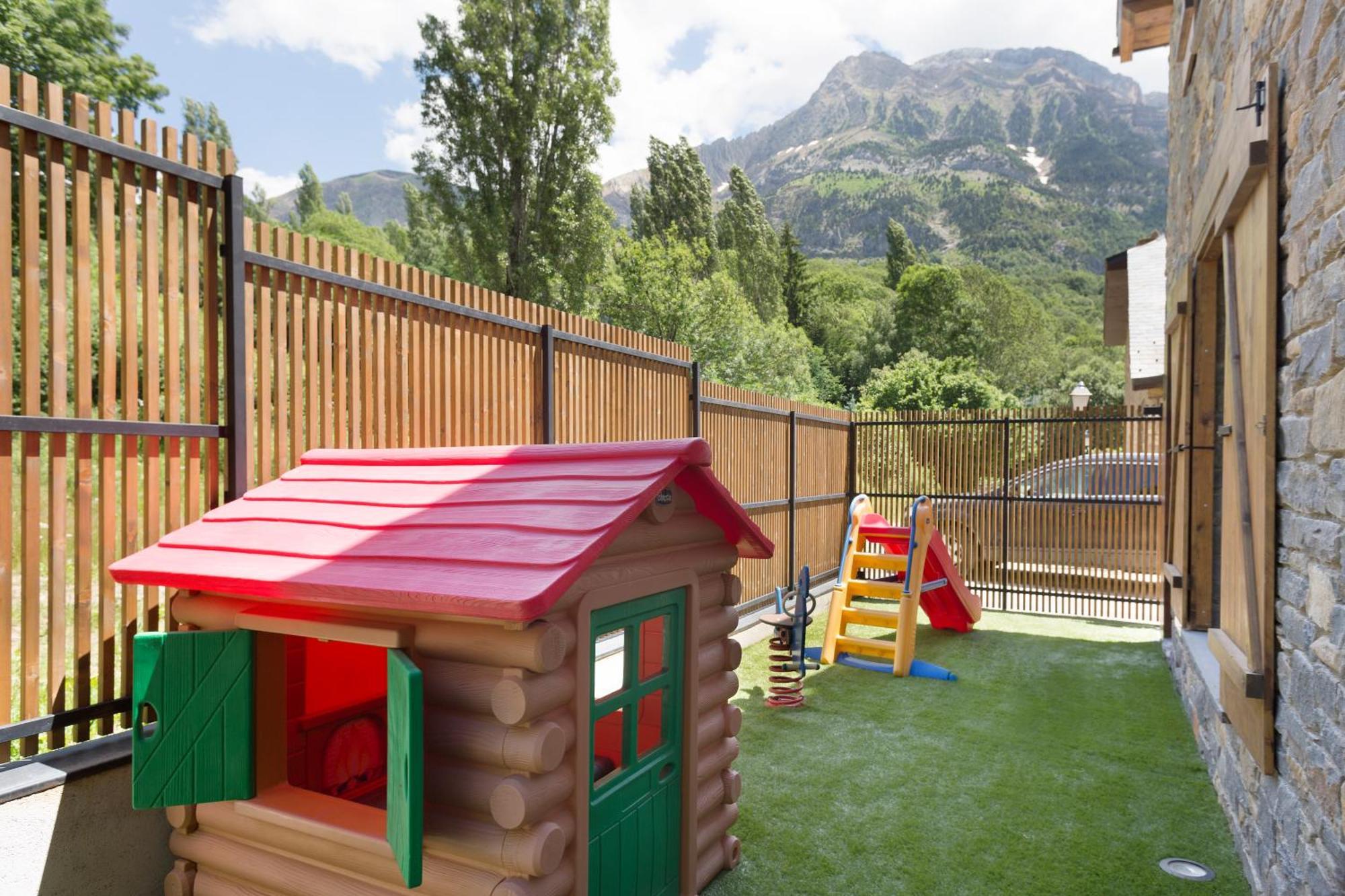 Casa Forelsa Lujo En La Montana Hoz de Jaca Eksteriør bilde